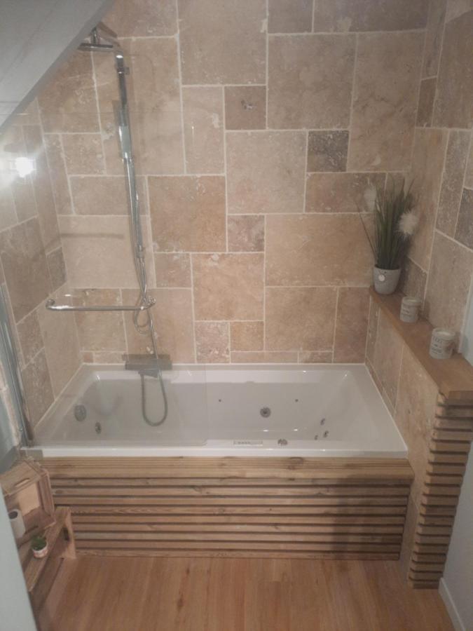 Le Clos Des Sources Isigny-sur-Mer Esterno foto