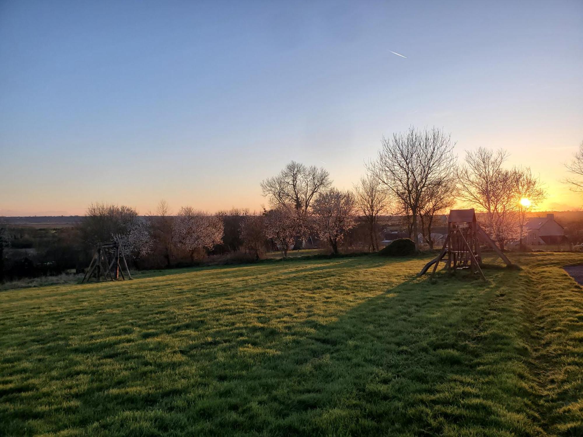 Le Clos Des Sources Isigny-sur-Mer Esterno foto